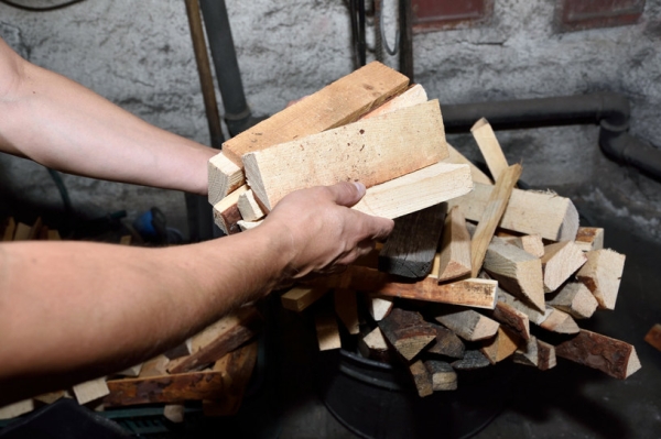 Ile kosztuje drewno opałowe? Cena kubika zależy od rodzaju Ile kosztuje drewno opałowe? Cena kubika zależy od rodzaju