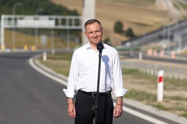 Inwestycje strategiczne przyspieszą. Andrzej Duda podpisał ustawę o ocenach oddziaływania na środowisko Inwestycje strategiczne przyspieszą. Andrzej Duda podpisał ustawę o ocenach oddziaływania na środowisko