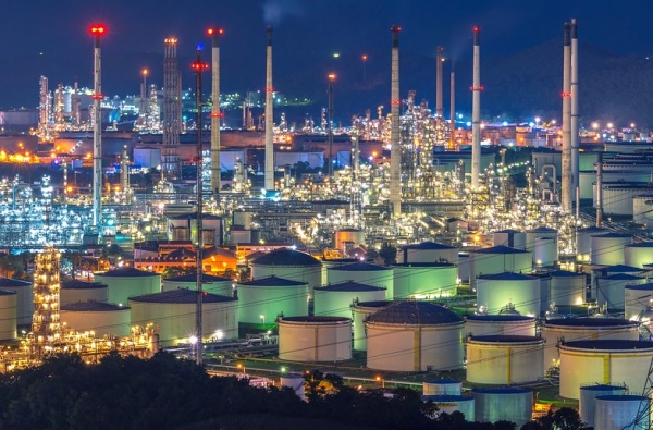 Na polskich stacjach tego nie widać, ale pojawiło się ryzyko wzrostu inflacji na świecie