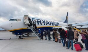 Ryanair i wizz air zmieniły zasady wnoszenia bagażu na pokład te torby są zakazane 5e9d060