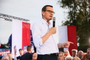 Miliona elektrykoacutew morawieckiego nie ma na horyzoncie brakuje naprawde sporo 0f9f67f.jpg