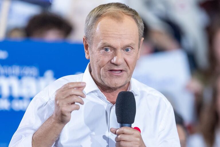 Wakacje od ZUS. Tusk zapowiada rewolucję