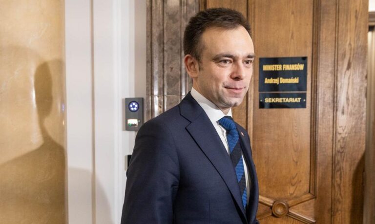 Domański: Rentowność obligacji skarbowych spadła poniżej 5 proc. „Dobra wiadomość dla Polski”