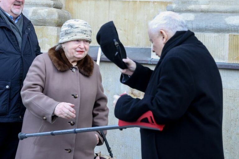 Janina Goss straciła posadę w Orlenie. Odwołał ją Borys Budka