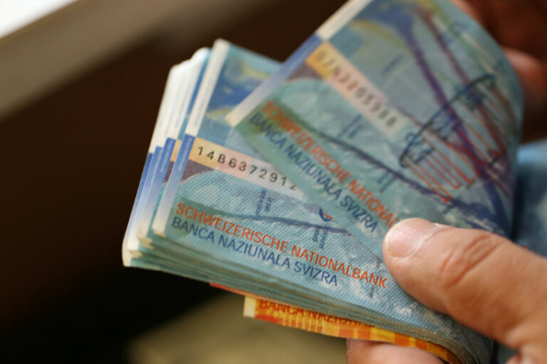 Nowy wyrok TSUE ws. frankowiczów. Ekspert: Bardzo korzystny dla konsumentów