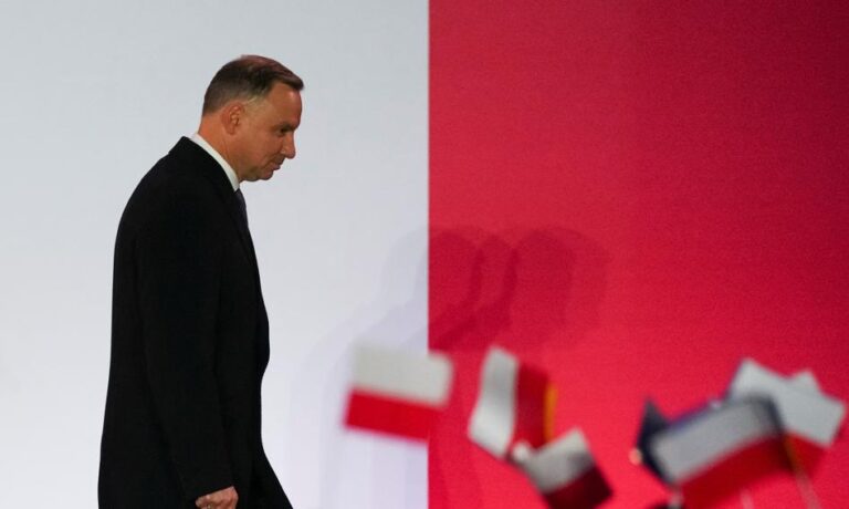 Prezydent Duda zawetował ustawę okołobudżetową na 2024 rok. Tusk zabrał głos
