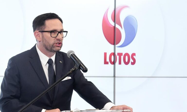 Fuzja Orlenu i Lotosu. Sasin „zakneblował” ABW?