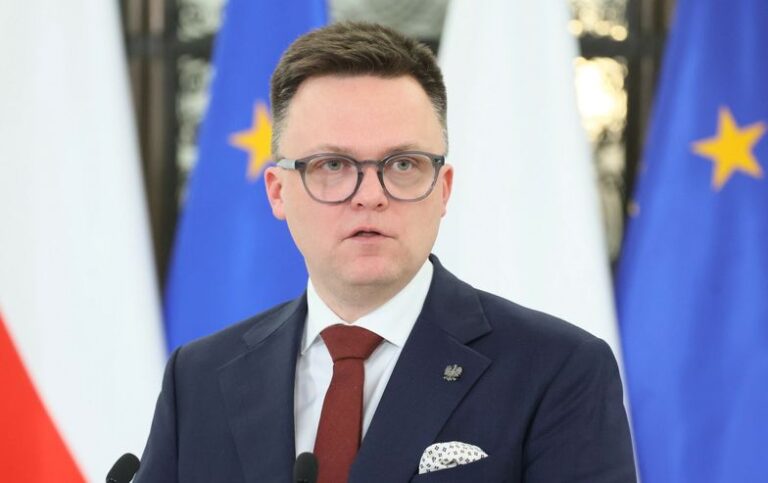 Hołownia złamał przepisy? Wypowiedź marszałka pod lupą KNF