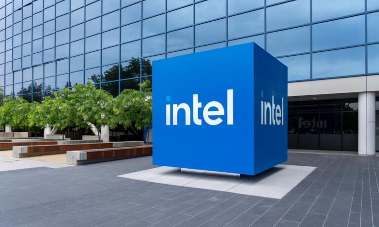 Intel nie rozpocznie budowy fabryki. Rząd będzie renegocjować umowę