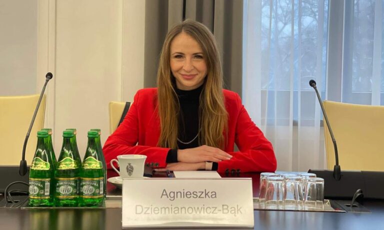 Rząd szykuje rewolucję na rynku pracy? „Chcemy zwiększyć trwałość zatrudnienia”