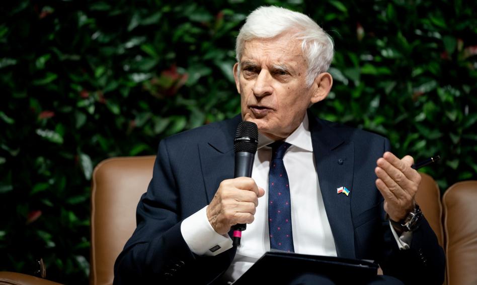 Buzek Zaproszenie Prezydenta I Premiera Na Spotkanie Z Prezydentem Usa Oznacza Ze Jest Spore Zagrozenie 05158d0, NEWSFIN