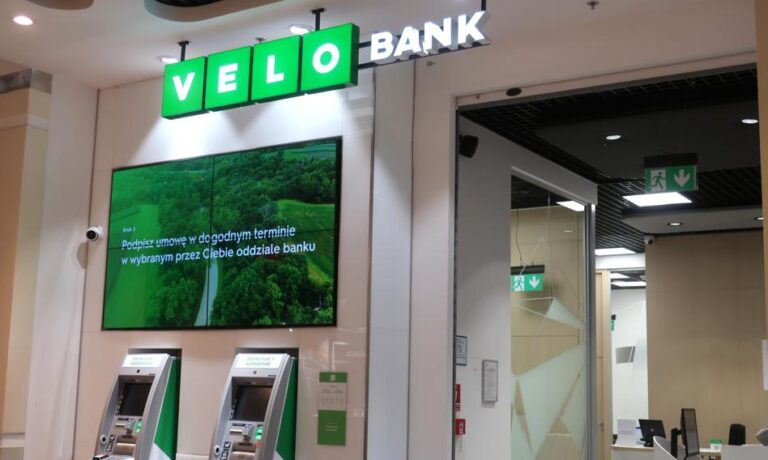 Do końca miesiąca sprzedaż VeloBanku. Pojawił się chętny na zakup