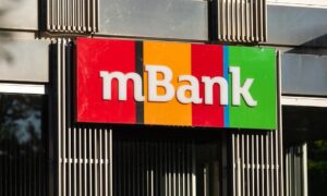 Mbank wprowadza podwyzki dla klientoacutew ekonto ua bez zmian 8356793.jpg