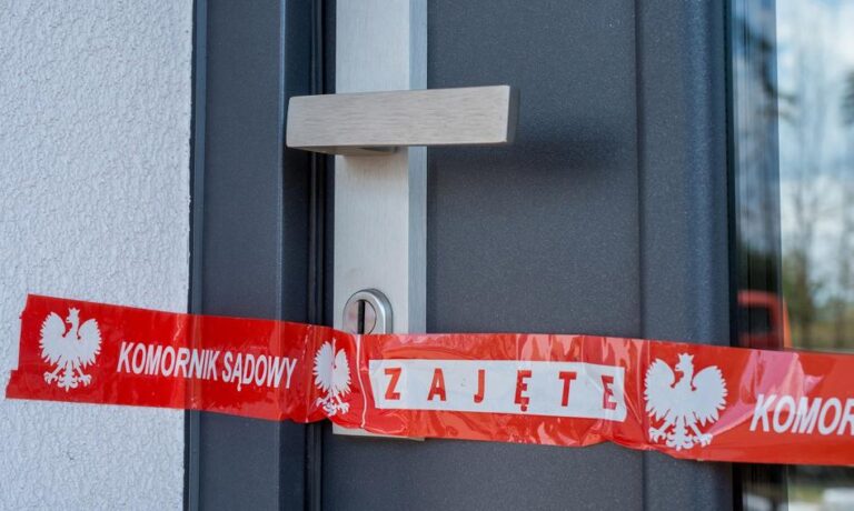 Pensja minimalna nie ochroni już dłużników? Rząd szykuje zmiany