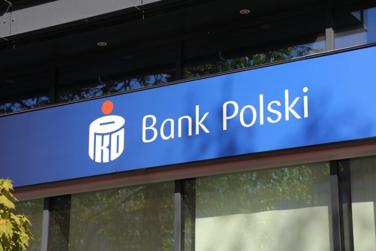 PKO BP pokazał wyniki. Ile zarobił największy polski bank?