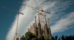 Sagrada familia na ostatniej prostej tristram carfrae to inspirujacy przyklad stosowania niskoemisyjnych rozwiazan w budownictwie 63800db.jpg