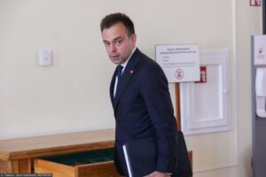 Co dalej z kredytem 0 procent minister bez poparcia polski 2050 szanse radykalnie spadaja ec70330.jpg