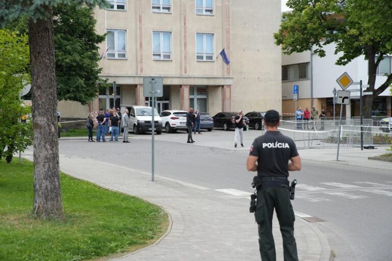 Zamach na Słowacji. Wiadomo, kto strzelał do premiera