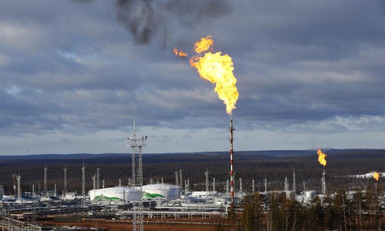 300 mld euro na odcięciu od systemu SWIFT. Nowy 14. pakiet sankcji Rosja odczuje „najpewniej do przyszłego roku”