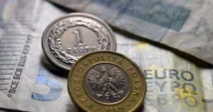 Kursy walut ile kosztuja euro dolar i frank w poniedzialek 17 czerwca e20e75e.jpg