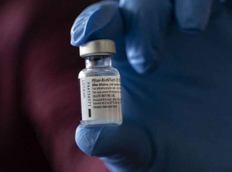 Pfizer pozwany za szczepionkę na COVID-19. Mamy odpowiedź firmy Pfizer pozwany za szczepionkę na COVID-19. Mamy odpowiedź firmy