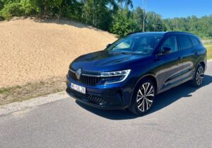 Renault espace z pioniera zostala nazwa wszystko inne sie zmienilo caa3808.jpg