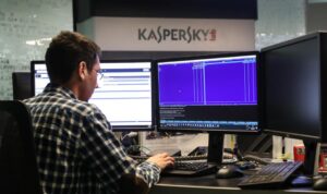 Usa nalozyly sankcje na kierownictwo kaspersky lab za wspoacutelprace z rosyjskimi sluzbami 4b8548e.jpg