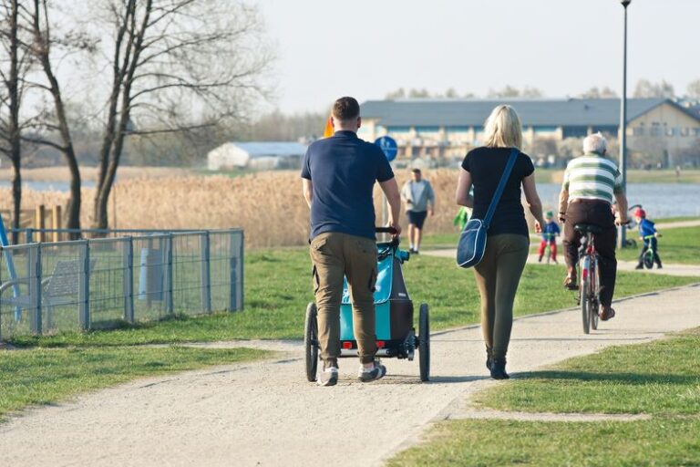Wypłaty 800 plus. Wielu rodziców nie złożyło jeszcze wniosków