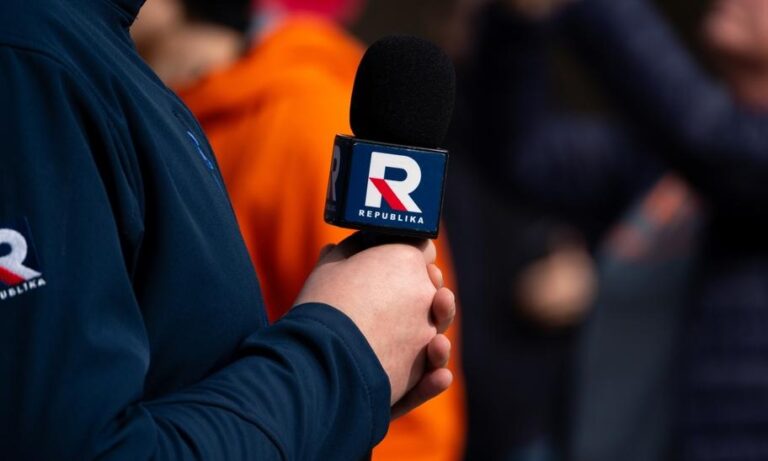 Ogromny skok oglądalności TV Republika. Pierwsze miejsce nadal jednak należy do innego kanału Ogromny skok oglądalności TV Republika. Pierwsze miejsce nadal jednak należy do innego kanału