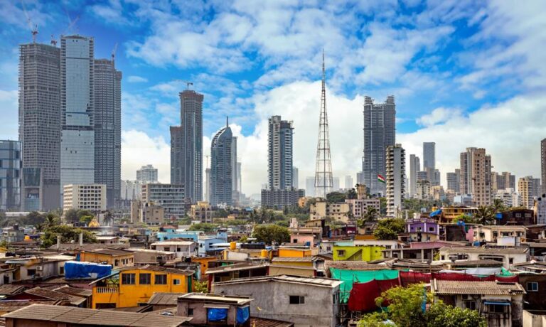 Indie najszybciej rozwijająca się duża gospodarka na świecie. Kraj zmierza na globalne podium