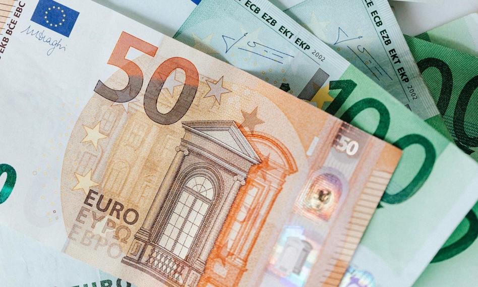 Kurs Euro Coraz Wyzszy Rajd Franka Zostal Zatrzymany 33a40de, NEWSFIN