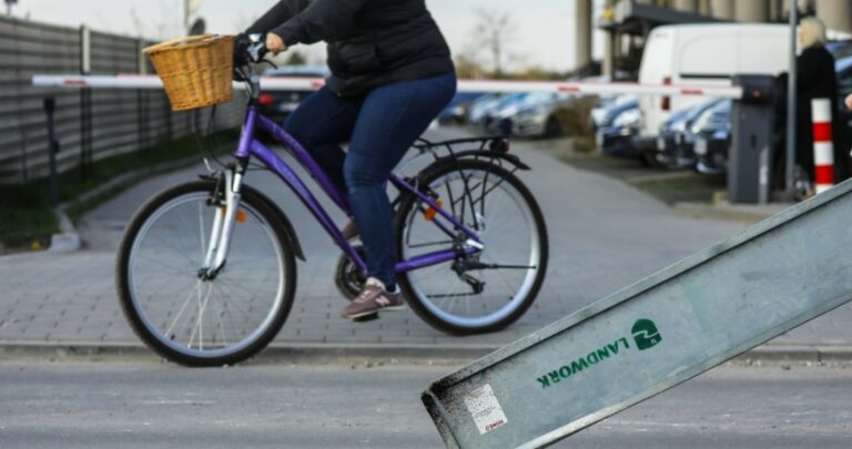 Rowerzystka dostała pismo. Ubezpieczyciel chce od niej 15 tys. zł