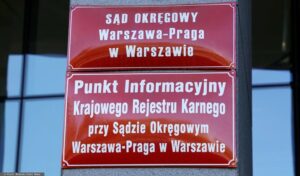 Stoja w ogromnych kolejkach po to zaswiadczenie ministerstwo wydalo komunikat eccfcc9.jpg