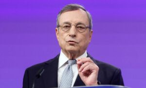 Draghi europejczycy beda biedniec jesli ue nie dokona zmiany kursu 9039347.jpg