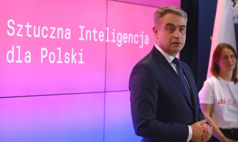 Dużo mówią, mało robią? Tylko 4 proc. polskich firm zaadaptowało AI w 2023 r. Dużo mówią, mało robią? Tylko 4 proc. polskich firm zaadaptowało AI w 2023 r.