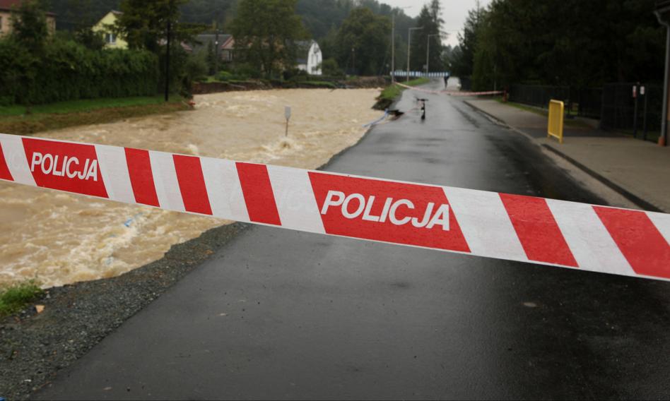 Kolejne Dwa Miasta Odsuniete Od Zarzadzania Kryzysem Glucholazy I Lewin Brzeski Z Pelnomocnikami Z Mswia 20ec00a, NEWSFIN