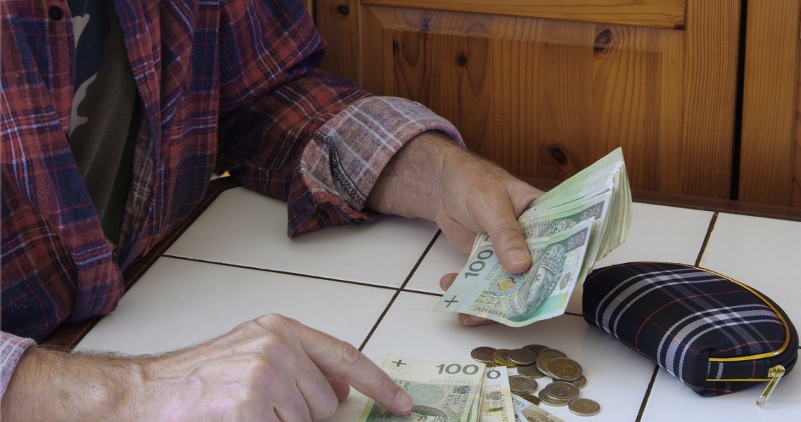 Do 2150 Zl Nowego Bonu Dla Senioroacutew Bedzie Punktacja I Kryteria Dla Rodzin F31b796, NEWSFIN