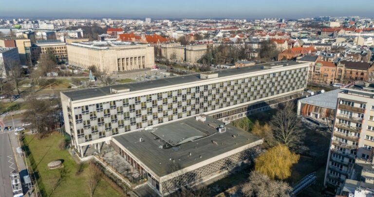 Hotel Cracovia zmieni się w muzeum. Są pieniądze, „całe pół miliarda”