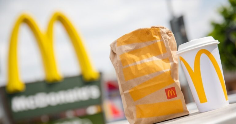 McDonald’s w ogromnym kryzysie. Klient w USA zjadł burgera i zmarł