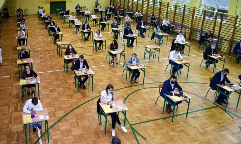 Matura będzie oceniana cyfrowo. Dyrektor CKE o zmianach w egzaminach