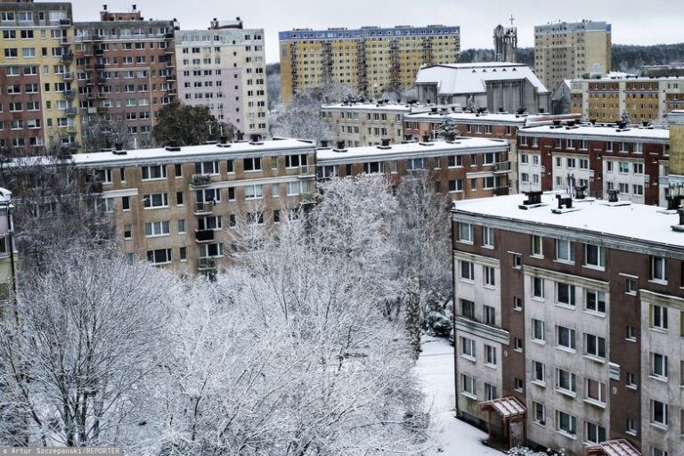 Milion lokatorów bez gruntu. Miasta zaczęły wykreślać spółdzielnie