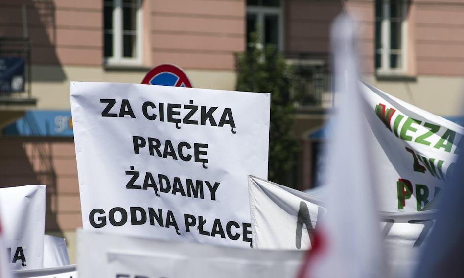 Nic Tak Nie Drazni Jak Wyzsza Pensja Kolegi Z Pracy W Rekrutacji Trzeba Bedzie Podac Widelki Plac Fd71441, NEWSFIN