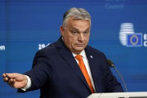 Orban zasypany pytaniami o romanowskiego tak zareagowal 1ed2484.jpg