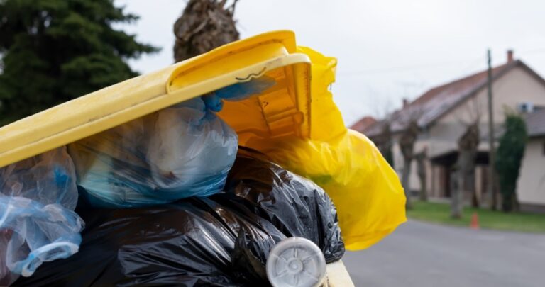 Podwyżki opłat za śmieci. Od stycznia stawki nawet powyżej 45 zł za osobę