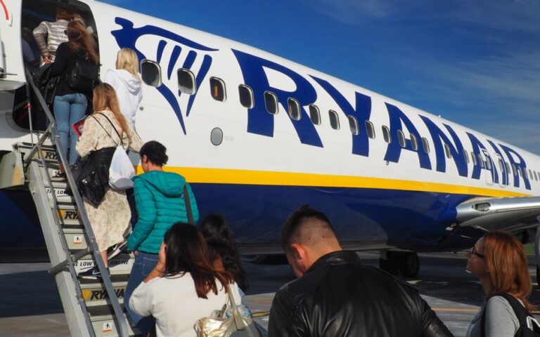 Ryanair bez umowy w Modlinie. I nie poszło (tylko) o pieniądze
