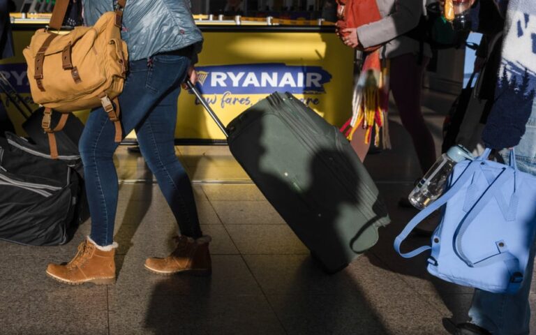 Ryanair Pokloacutecil Sie Z Kolejnym Lotniskiem 3800b62, NEWSFIN