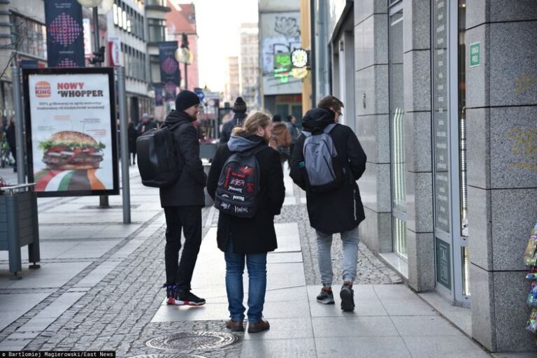 Skrajnie biedni, ale nie łapali się na pomoc państwa. W tym roku może się to zmienić