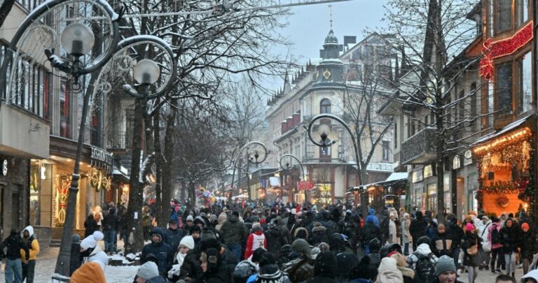 Wydalo Sie Dlaczego Wegrzy Szturmuja Zakopane To Nie Przypadek 7fd00e9, NEWSFIN