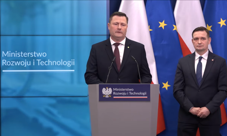 „Pierwsze klucze” zastąpią „Kredyt na start”. Minister Paszyk pokazał założenia nowej strategii mieszkaniowej