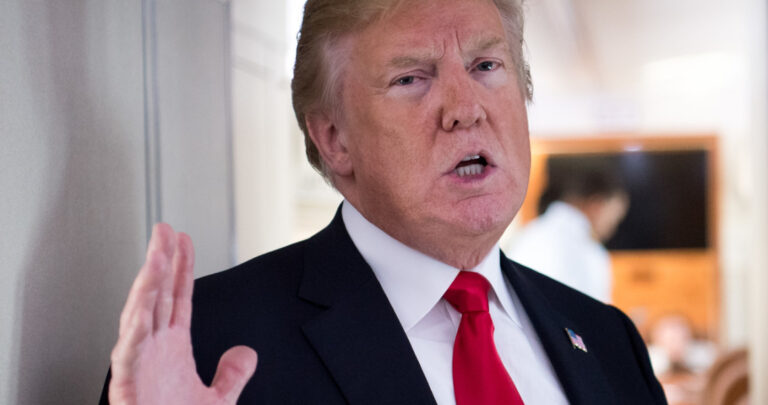 Gra taryfowa trwa? Trump: Piłka jest po stronie Chin